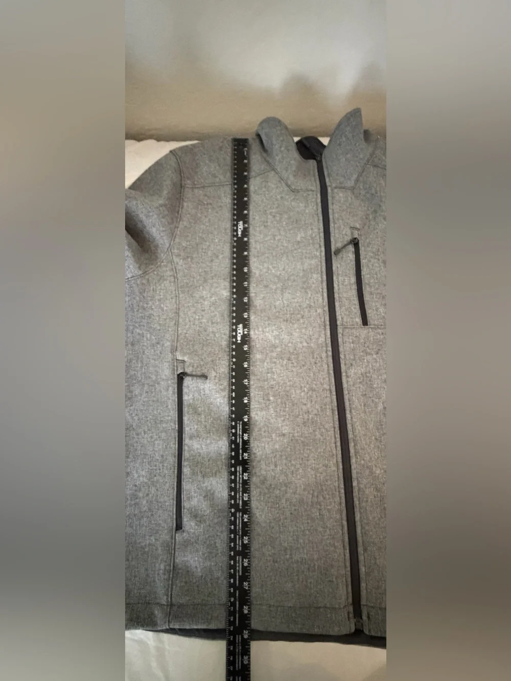 The North Face Men's Gray Lightweight Softshell Jacket